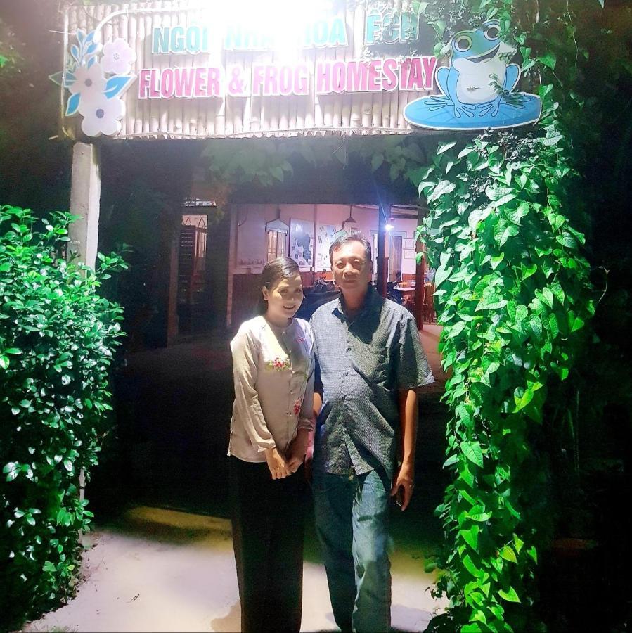 Flower & Frog Homestay Sa Dec Exterior photo